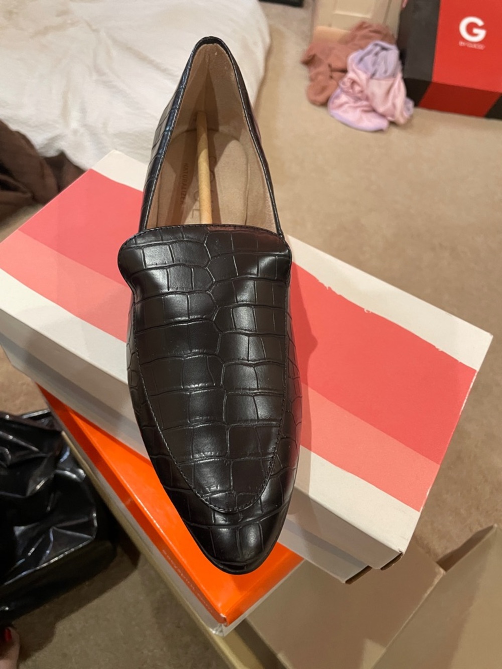 SOUL Naturalizer Black Croc-Embossed Slip-On Loafer